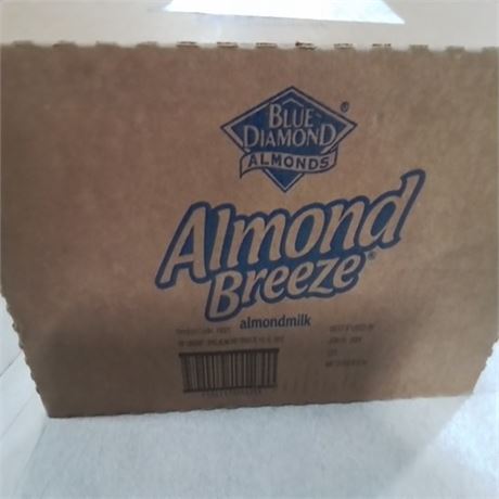 Almond Breeze Unsweetened Almond Milk Substitute 32 Oz. Carton PK12BB.062024
