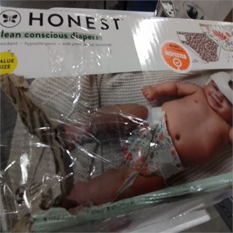 The Honest Company Clean Conscious Diapers  Plant-Based Sustainable  Wild Tha