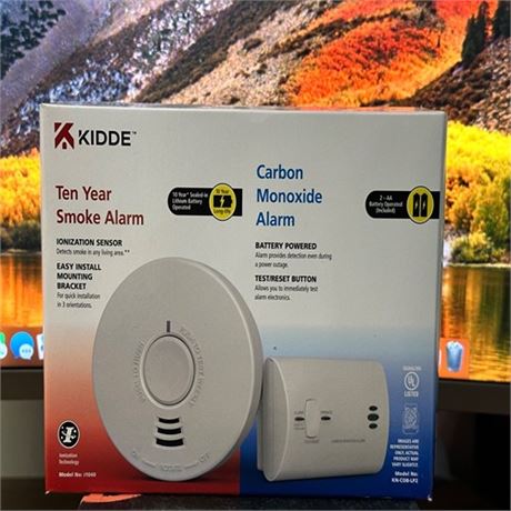 Kidde 10 Year Smoke Alarm and Carbon Monoxide Value Pack  Models I1040 and KN-C