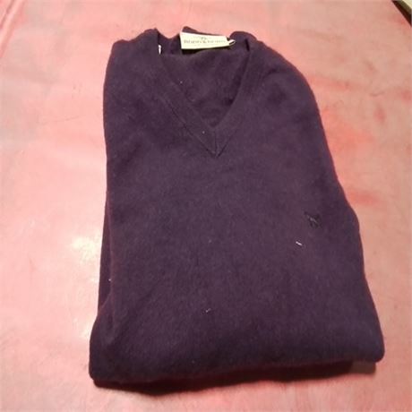 Rodd & Gunn Mens L Fine Merino Wool Sweater Long Sleeve Purple Knit V Neck