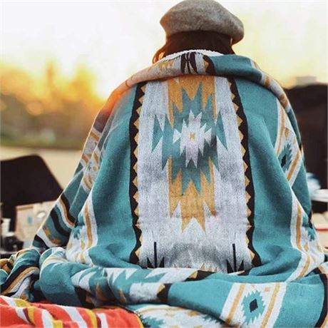 Aztec Patterned Throw Blanket with Soft Sherpa Lining Traditional Southwestern